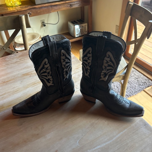 freebird butterfly boots - Picture 4 of 7